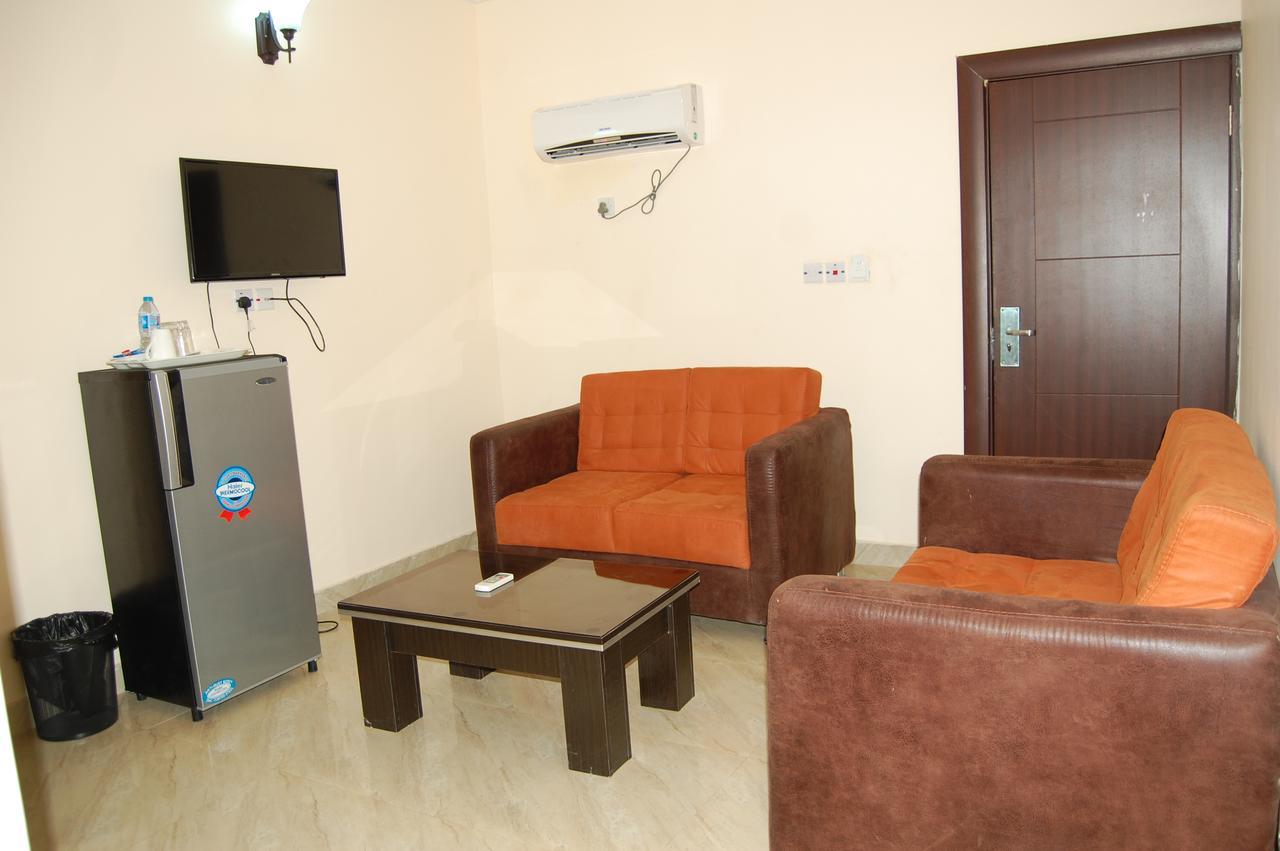 Grand Capital Hotel Akure Extérieur photo